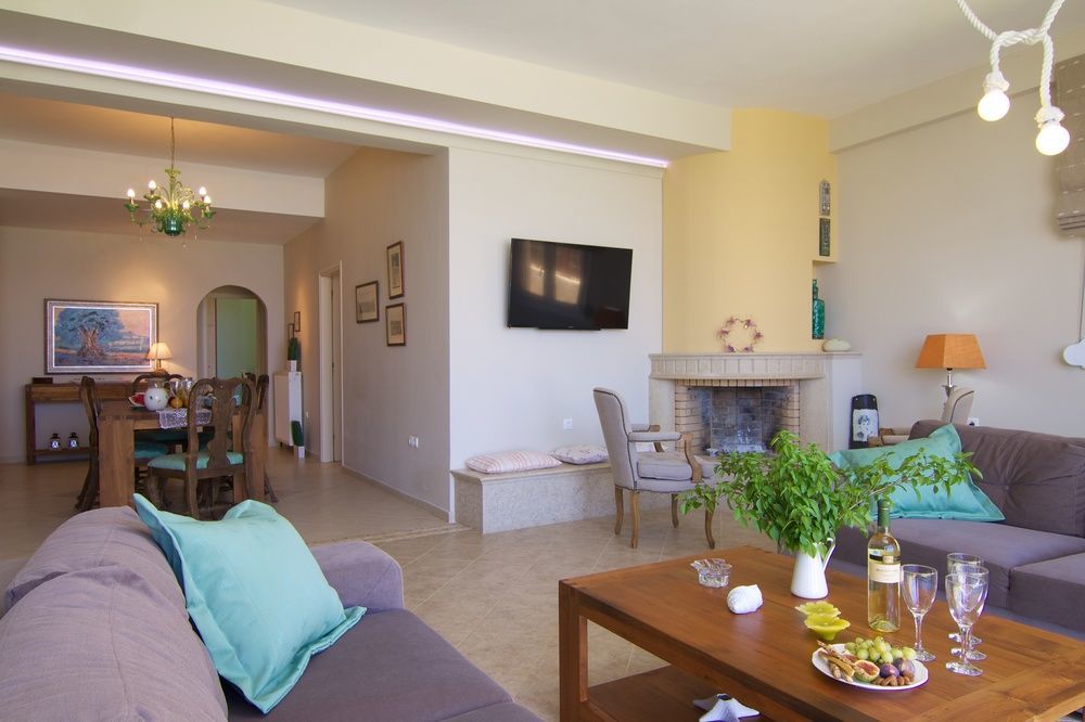 Espera Luxury Beach Front Residence With Pool & Bbq, By Thinkvilla Rethymno (Crete) Exterior photo